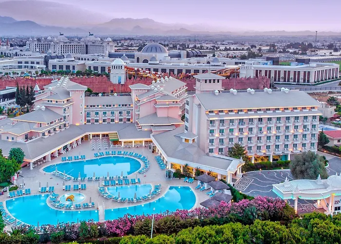 贝莱克音威斯塔酒店 酒店
